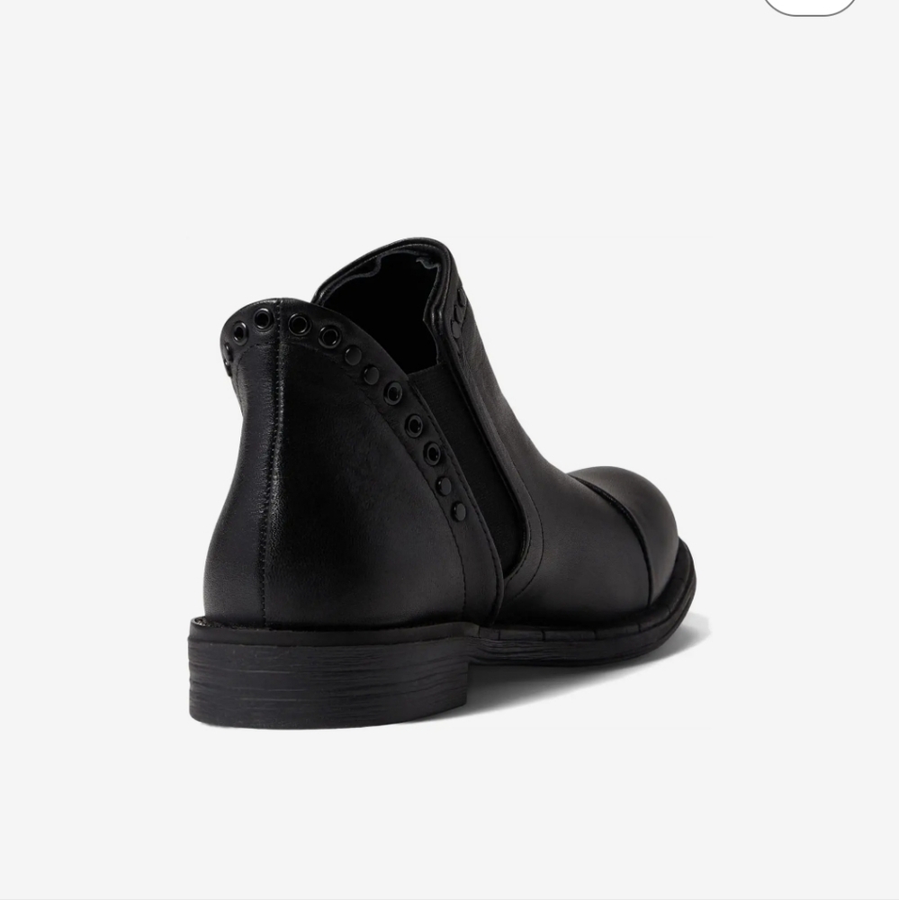 Bueno Mya Booties, Size 38 (US 8) Black NWOB - Picture 5 of 10
